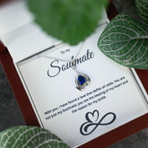 Nature's Harmony Leaf Pendant - Downtown Girl